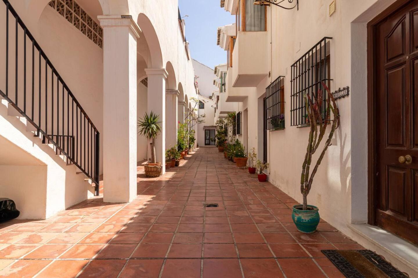 New Renovated With Modern Touch Сasa de vacaciones