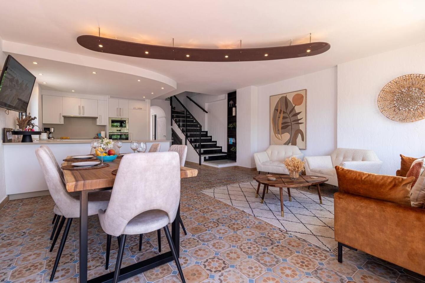 New Renovated With Modern Touch Mijas