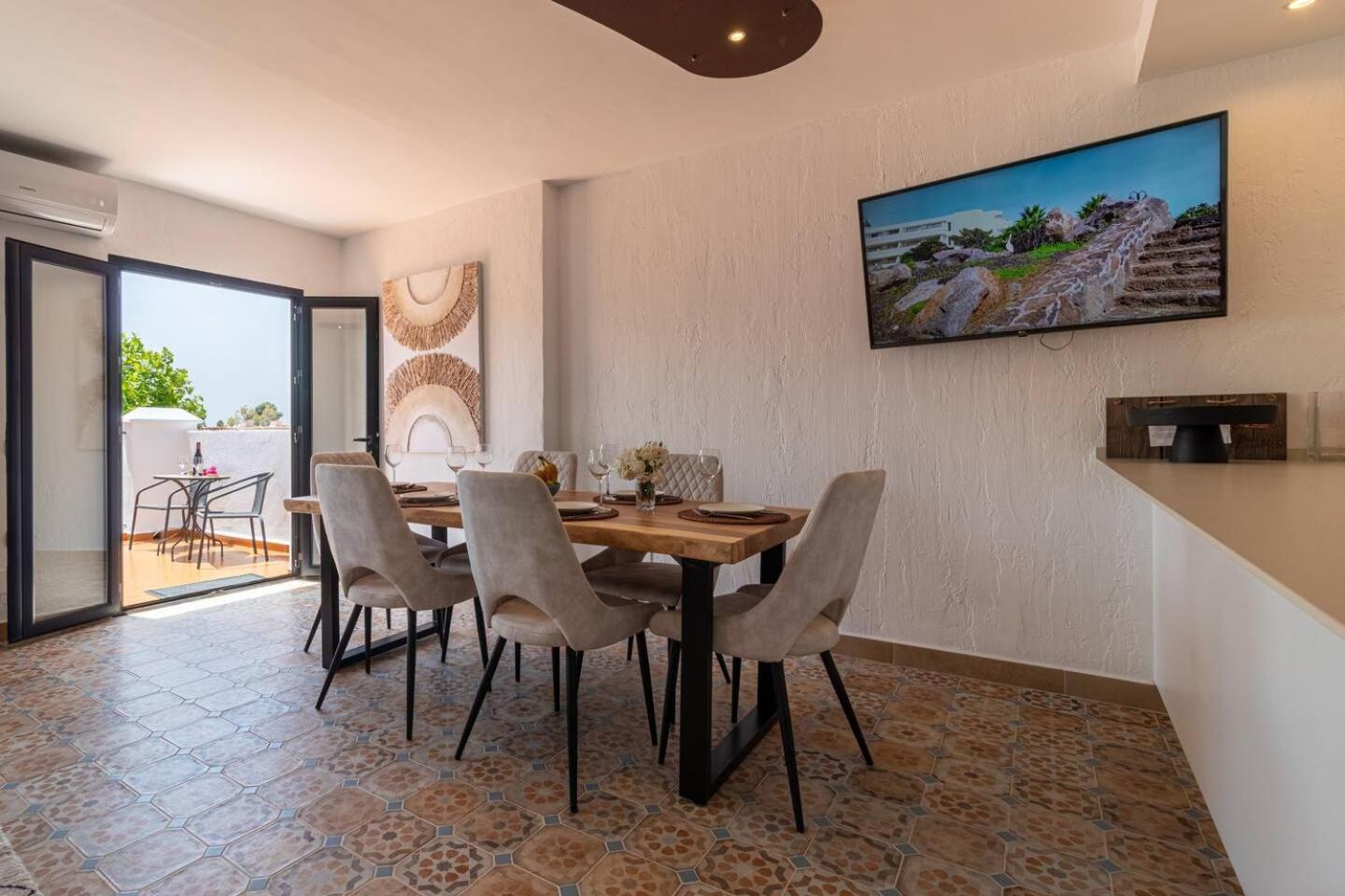 New Renovated With Modern Touch * Mijas